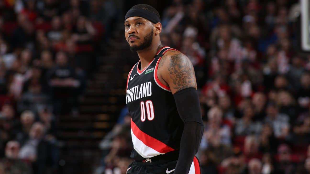 Melo's best game in 3 years helps Blazers rally