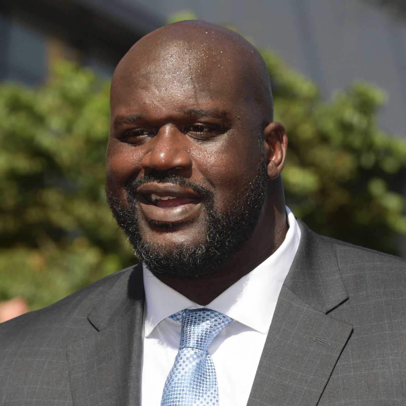 Shaq lends a hand to stranded Florida driver