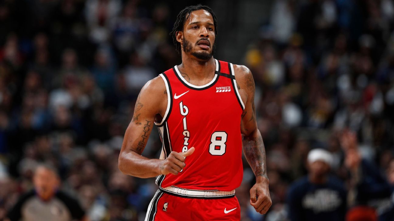 Blazers' Ariza denies allegations he abused son