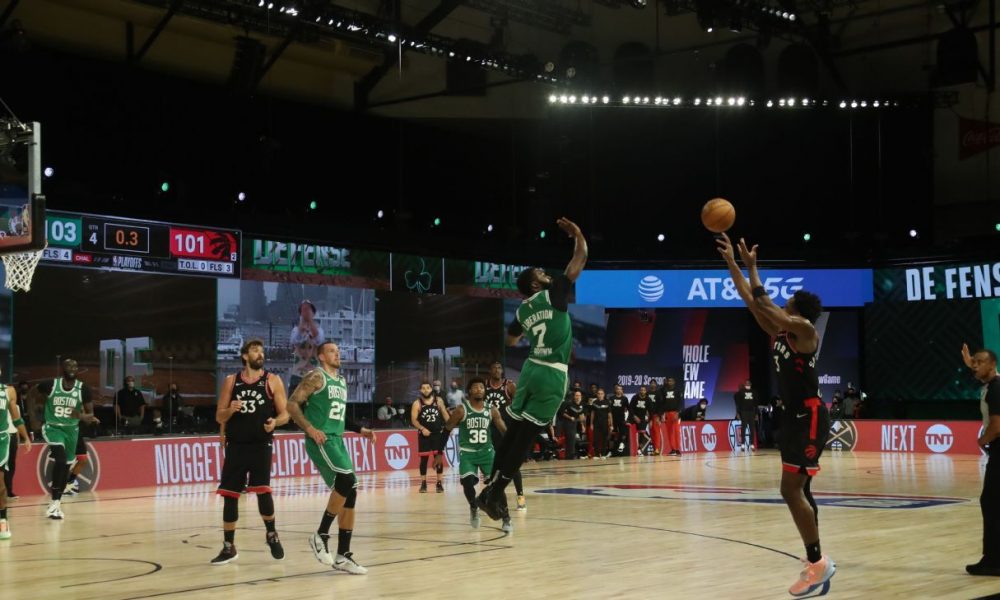 NBA Twitter reacts to OG Anunoby's Game 3 buzzer-beater