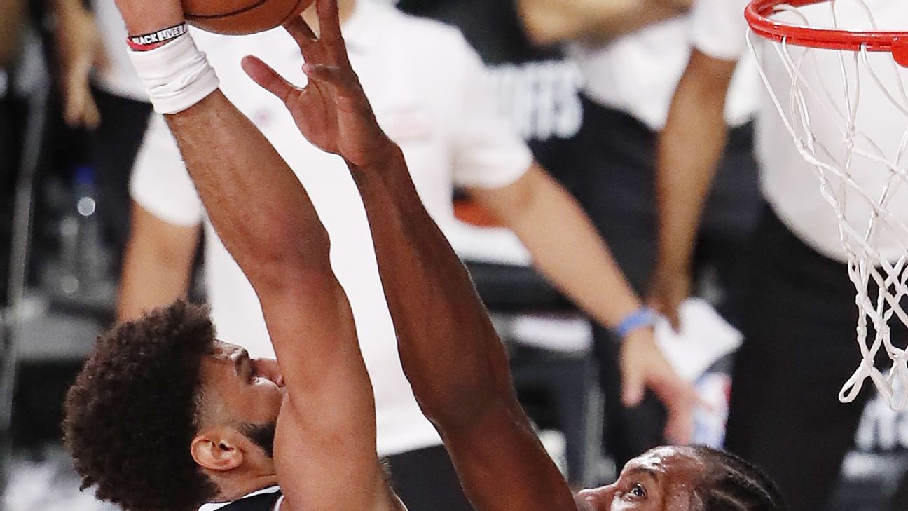 Clips marvel at Kawhi block: Finger 'kept growing'