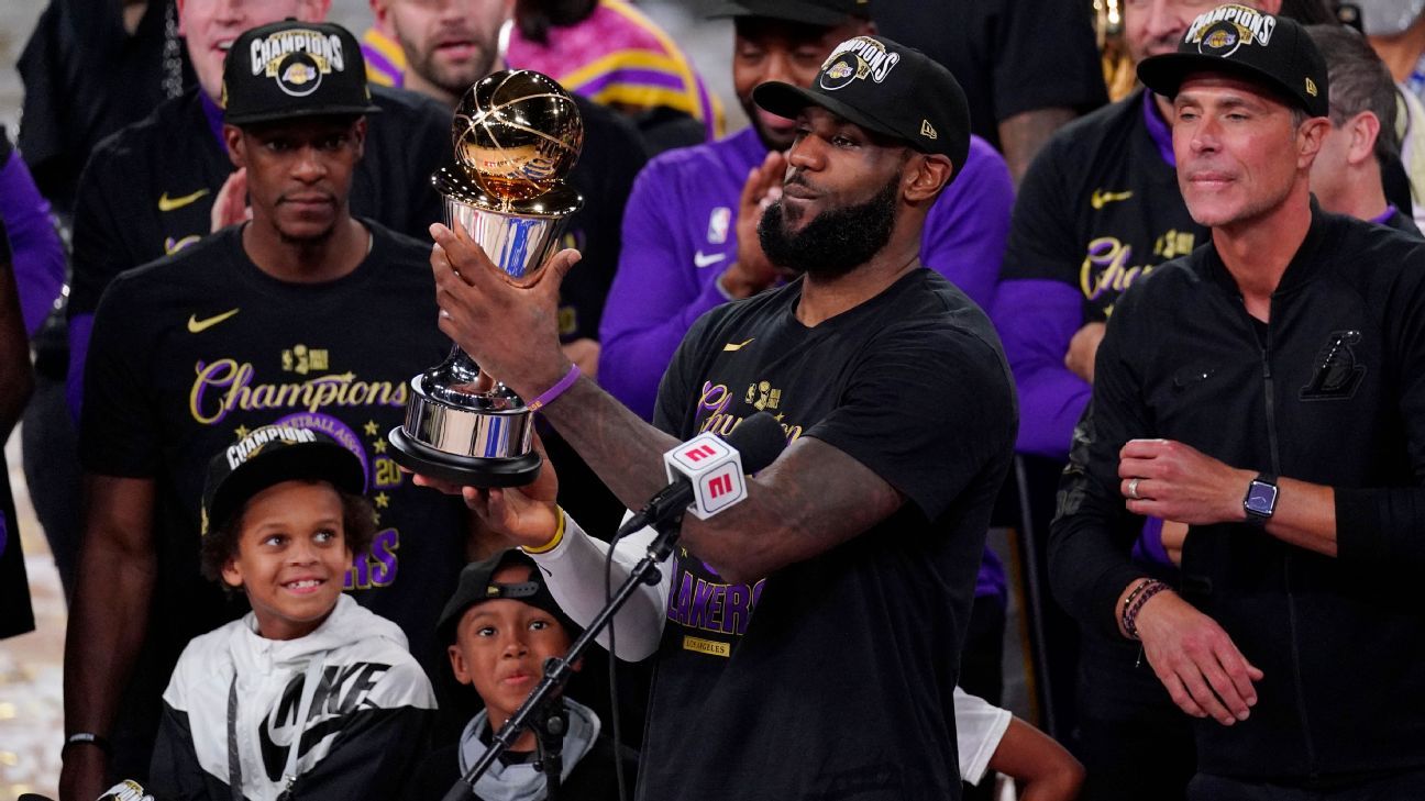 LeBron wins fourth Finals MVP, pulls closer to MJ