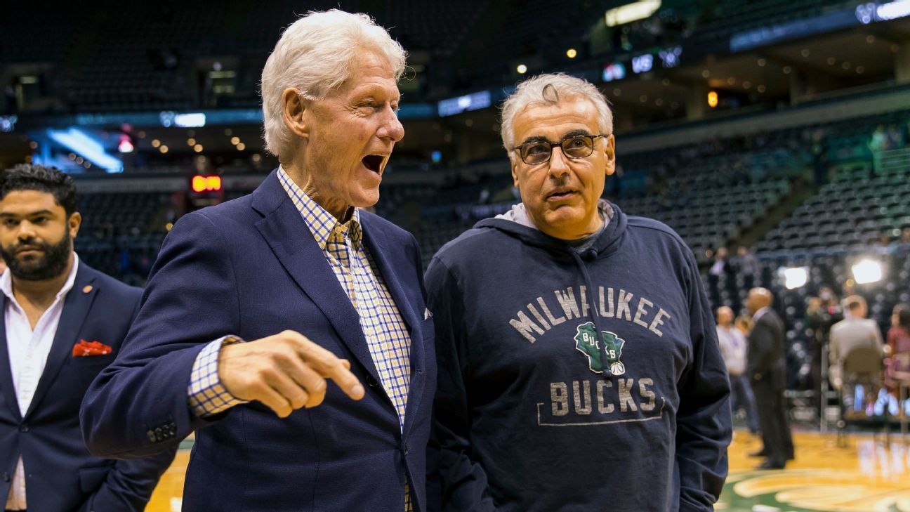 What motivates billionaire sports owners to donate to political campaigns?