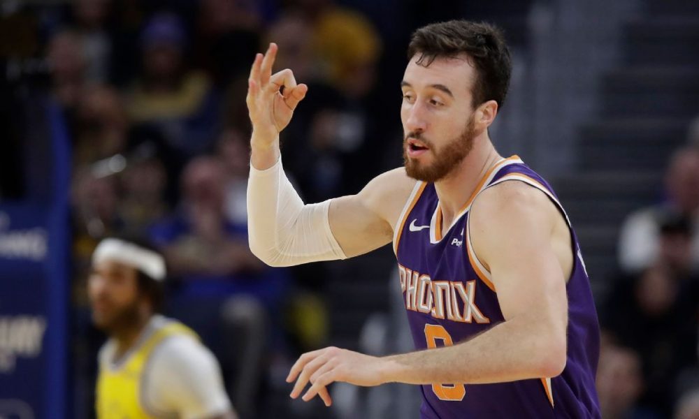 Kaminsky agrees to one-year deal with Kings