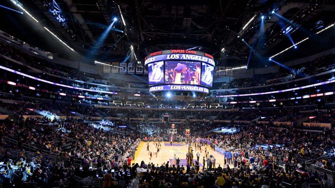 Champ Lakers won't host fans until further notice