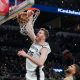 Spurs working to re-sign Poeltl to 3-year contract