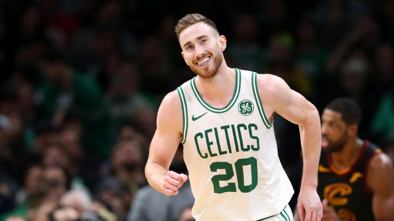 Hayward reaches $120M deal with Hornets