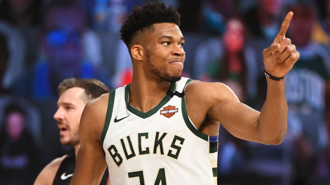 Giannis' future on minds of Middleton, coach