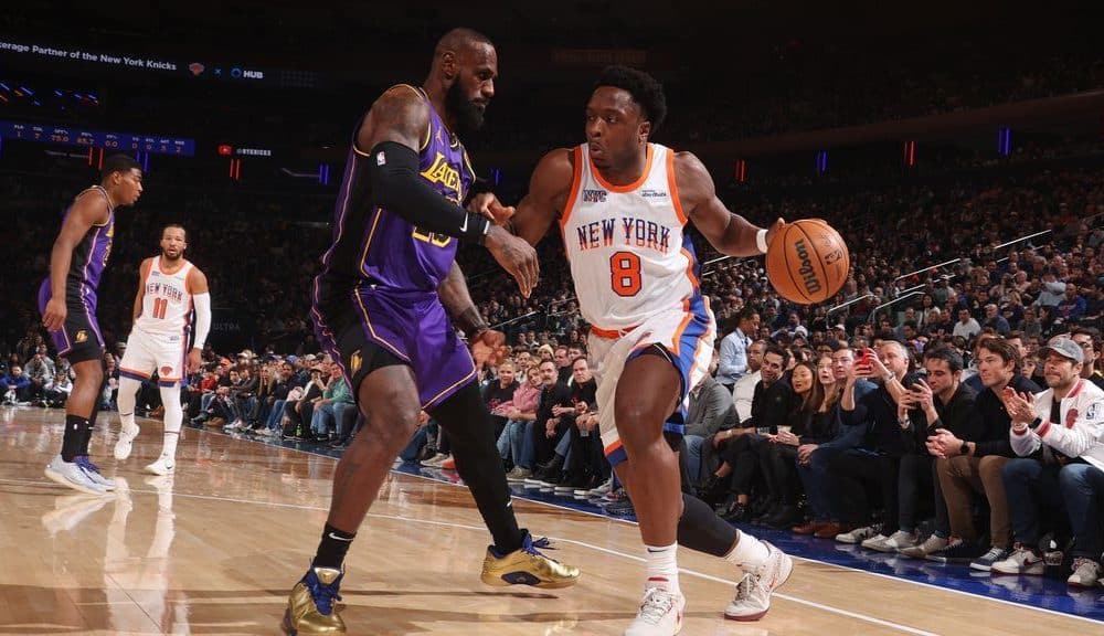 Anunoby exits loss to Lakers with foot sprain