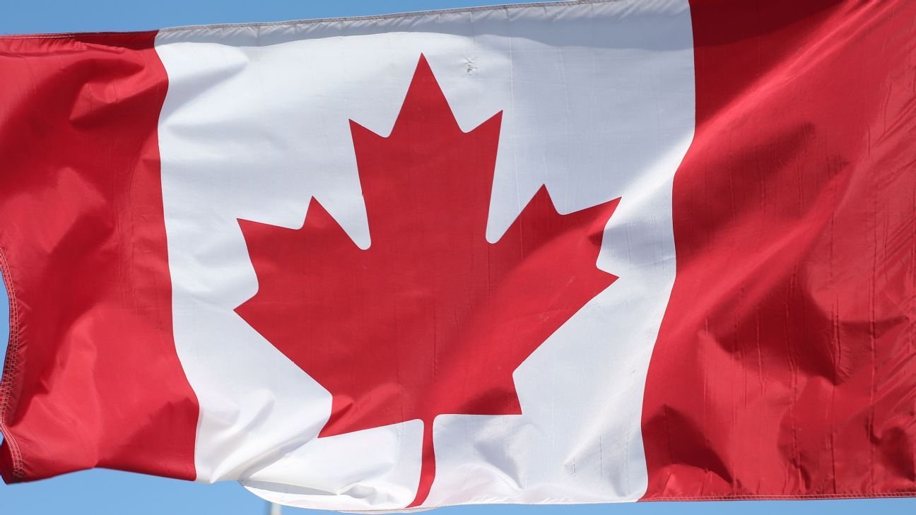 Raptors fans follow trend of booing U.S. anthem