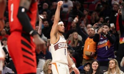 Booker, 28, becomes Suns' all-time scoring leader