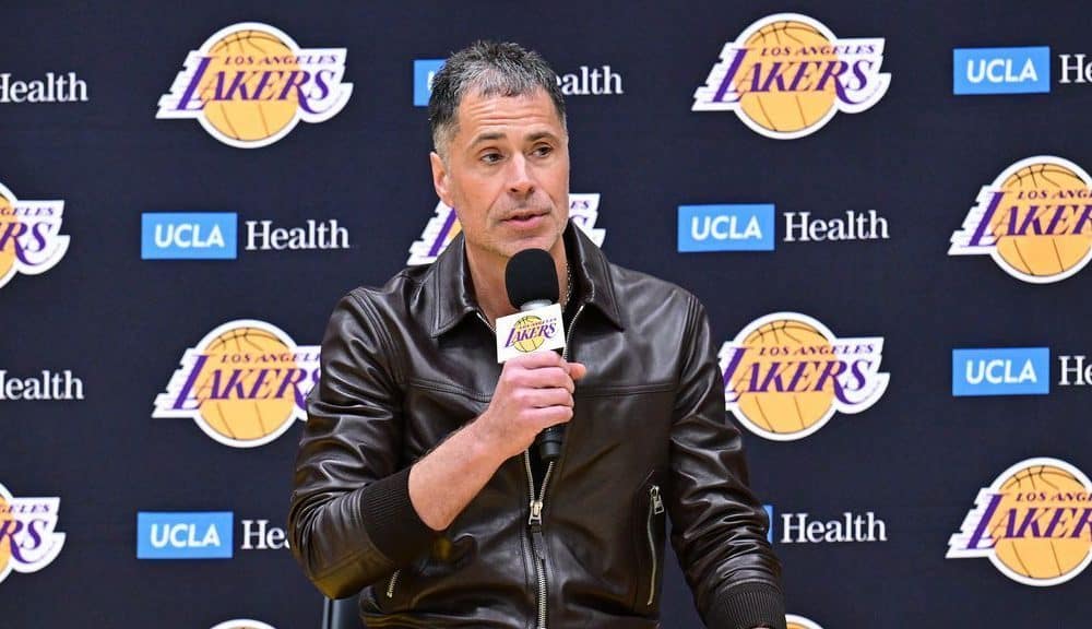 Pelinka: Lakers searching trade market for big