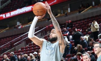 Sources: Sixers trade Martin to Mavs for Grimes