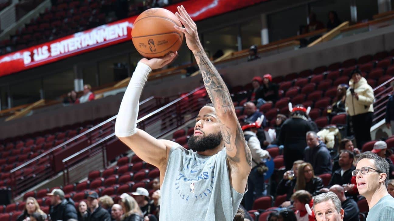 Sources: Sixers trade Martin to Mavs for Grimes