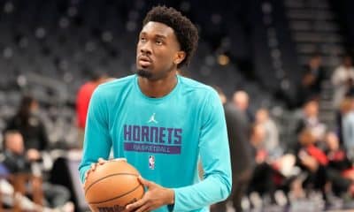Sources: Lakers move for Hornets center Williams