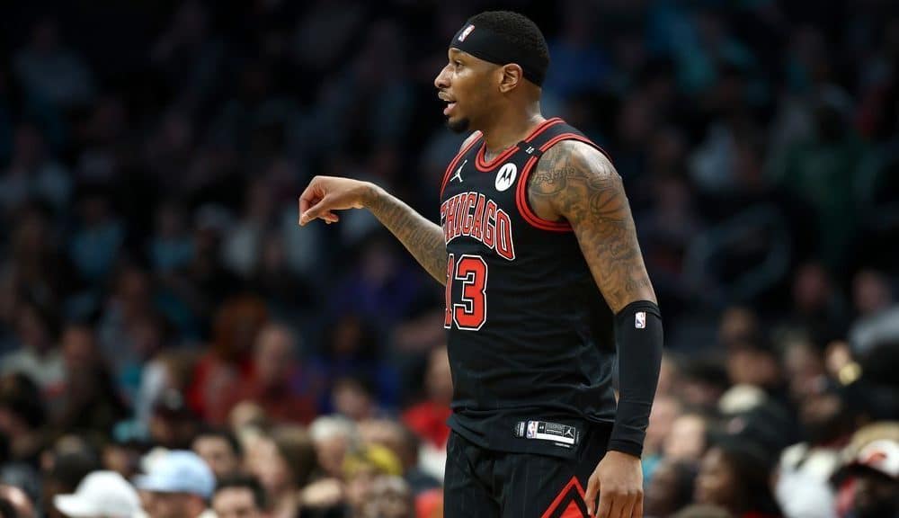 Free agent forward Craig signs with Celtics