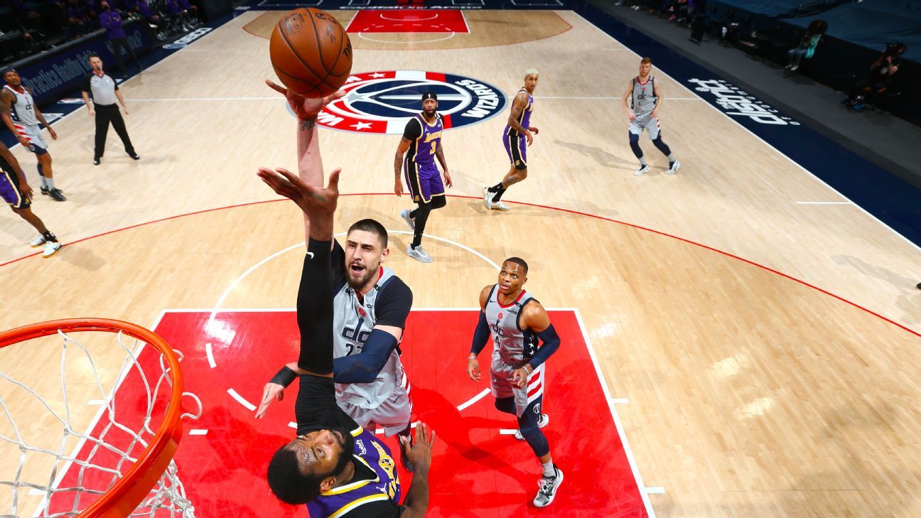 Sources: Pacers to sign Len after clearing waivers