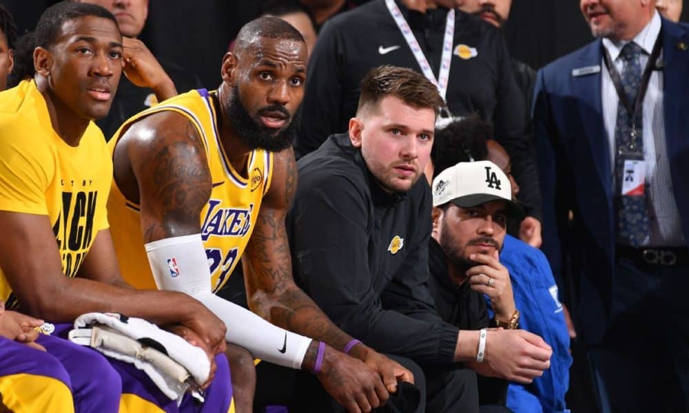 Inside the most chaotic, transformational trade deadline in Lakers history