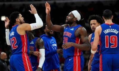 Pistons build team-record 42-point lead over Bulls