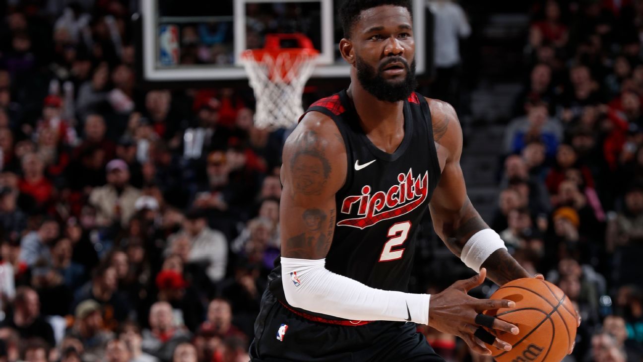 Blazers' Ayton injures calf, out at least 4 weeks