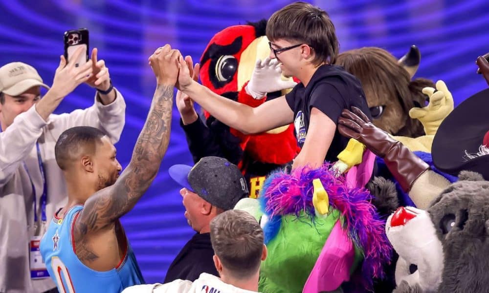 College student tops Dame in ASG 3-point contest