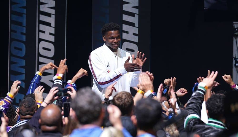 Wolves' Edwards (groin) misses All-Star tourney