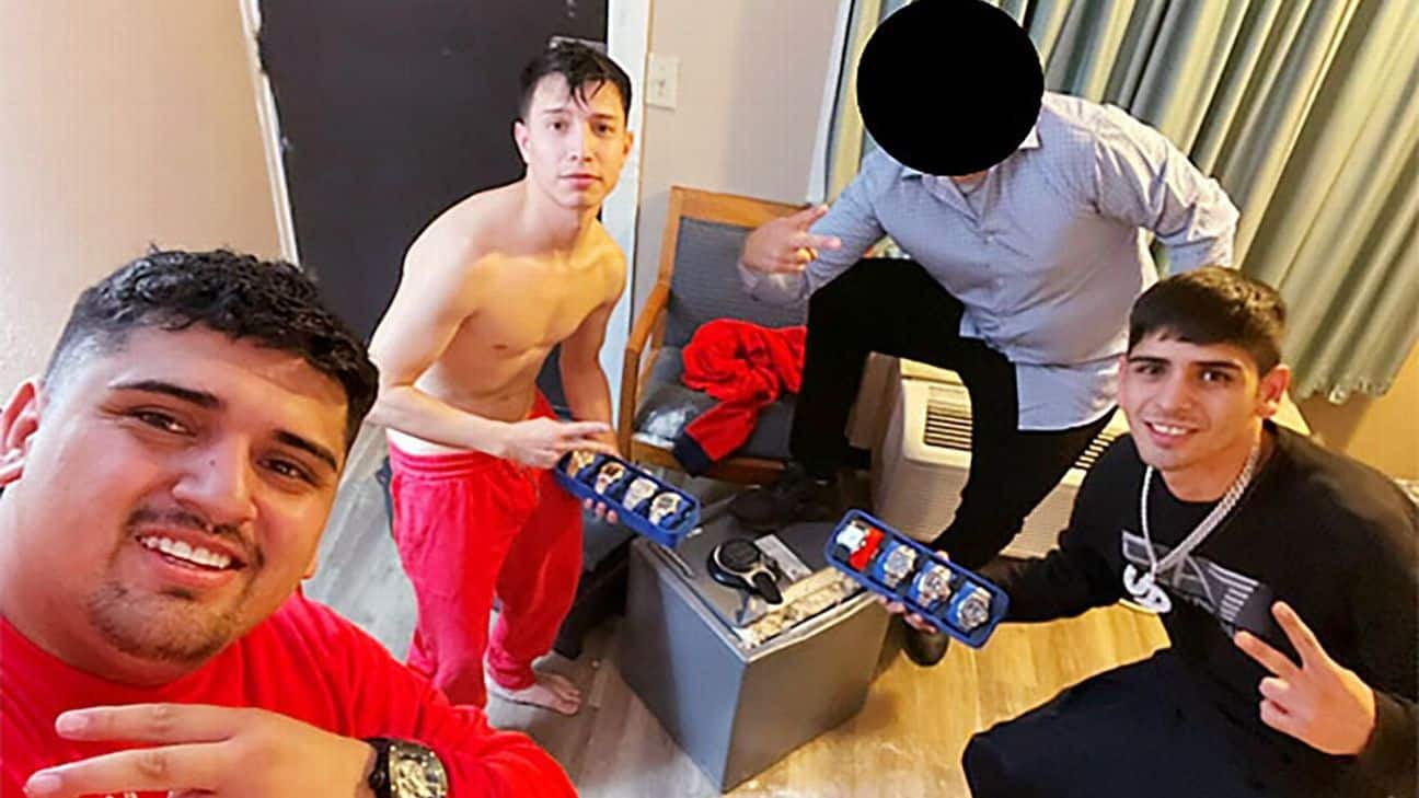 Gang's selfies used to solve athlete break-ins case