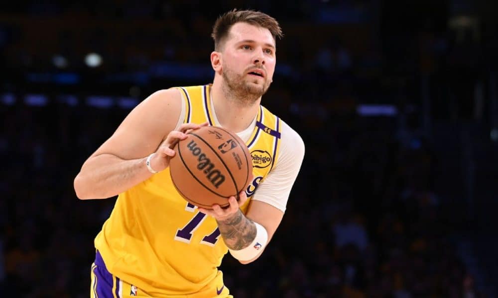 Luka to sit vs. Blazers for injury management
