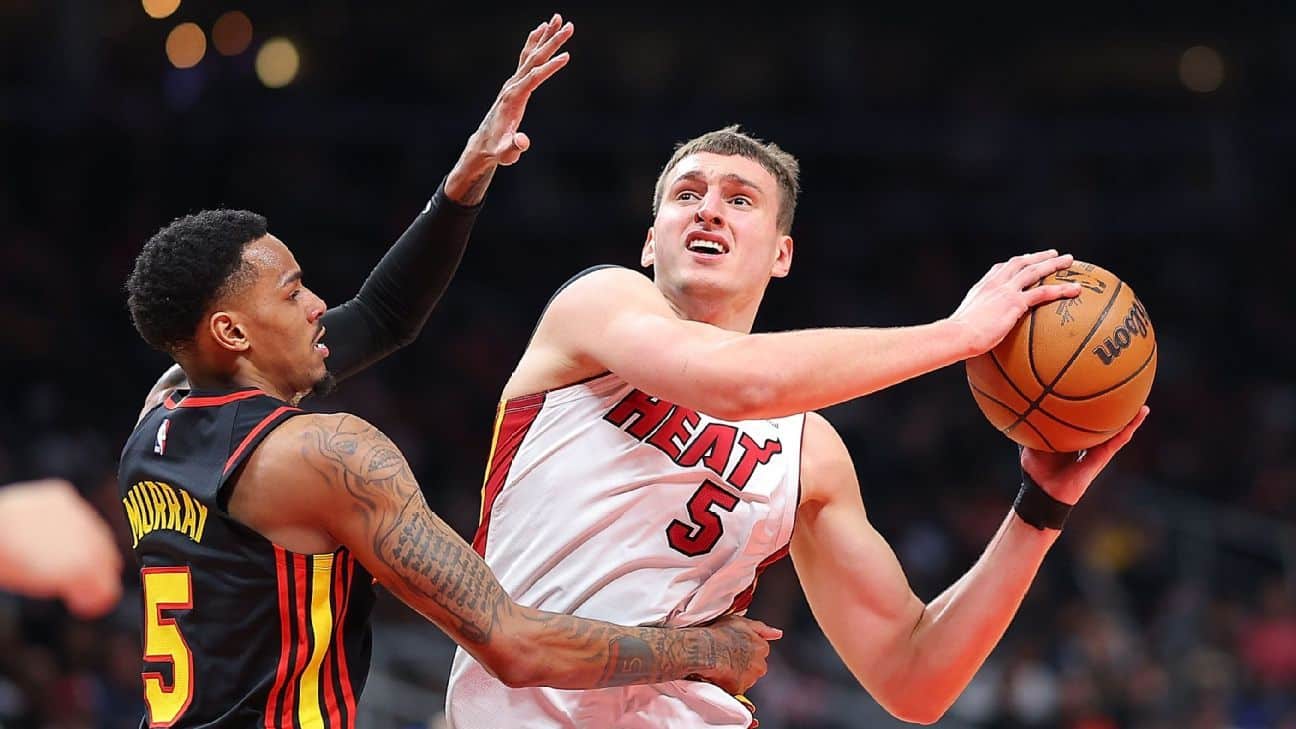 Heat's Jovic out at least 4 weeks with hand injury