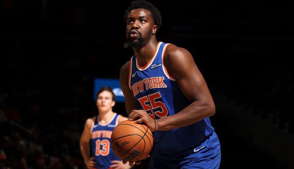 Sources: Knicks' Hukporti suffers torn meniscus