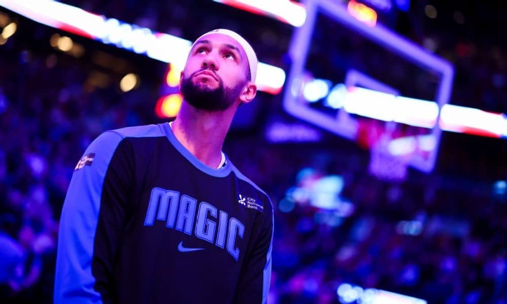 Magic's Suggs to stay sidelined for knee surgery