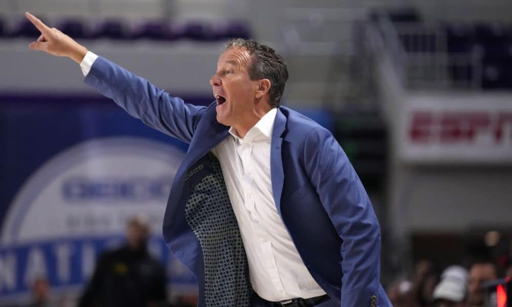 Top HS hoops coach Boyle to leave Montverde