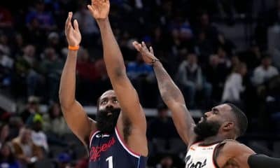 Harden dazzles in first 50-point game with Clips