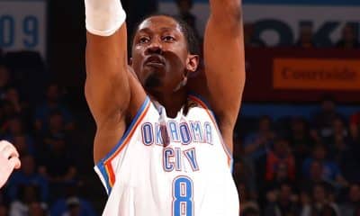 Thunder All-Star Williams (hip) exits loss early