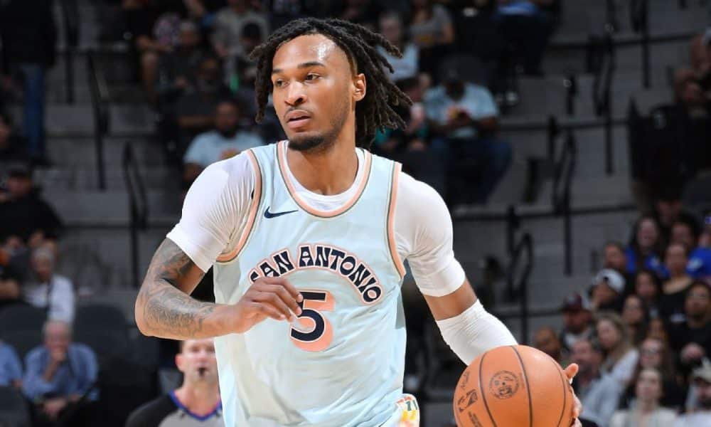 'You ain't got no wheels': Spurs strip Stephon Castle' wheels in rookie prank