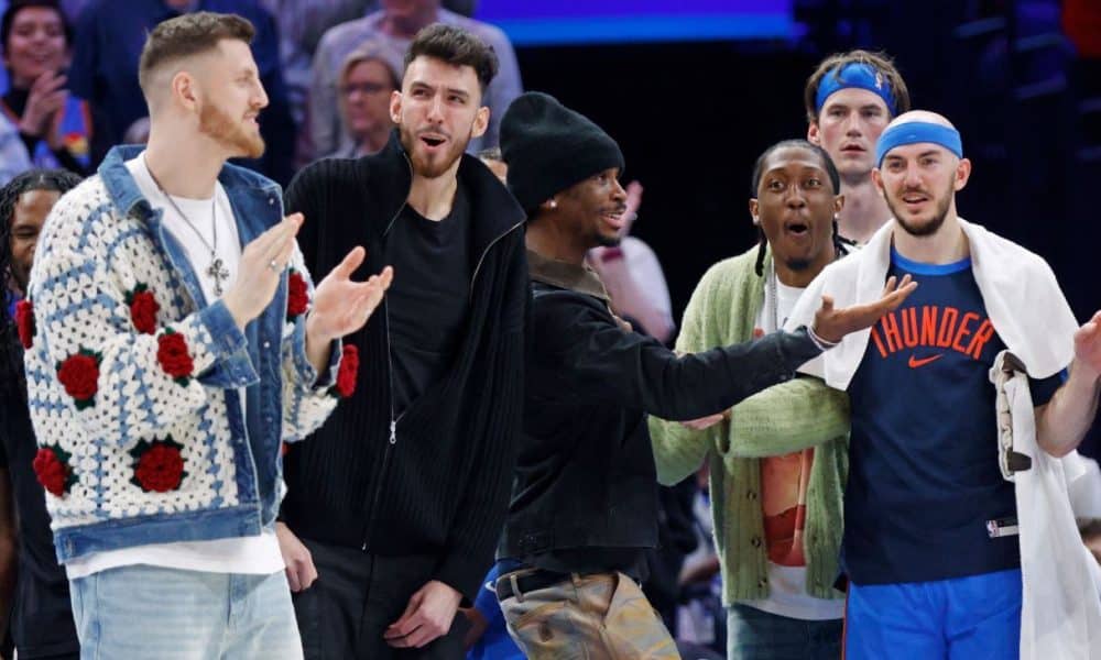 Sources: NBA looking into OKC sitting 5 starters