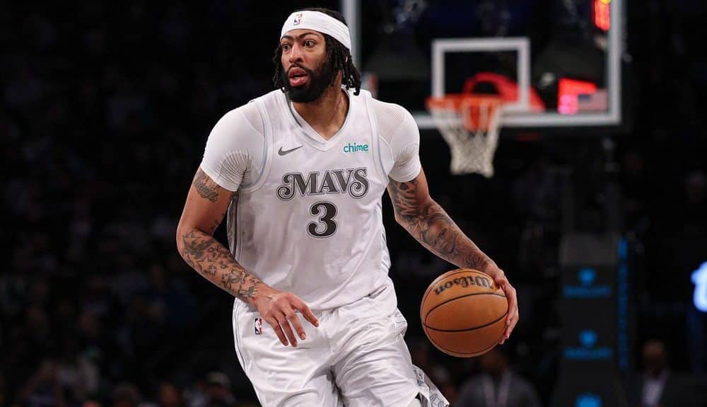 AD: 'No doubt' about return to help hobbled Mavs