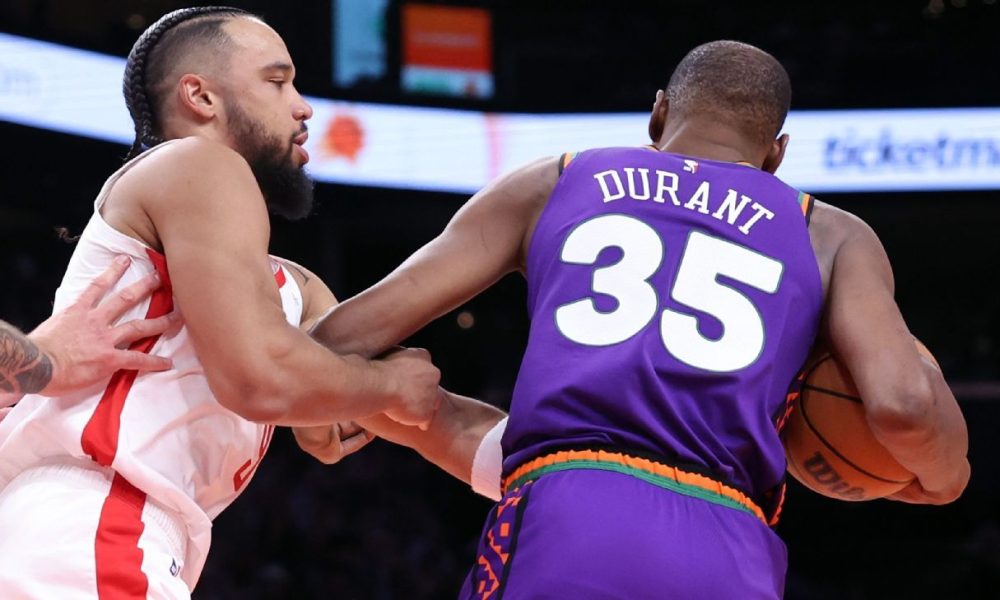 Rockets' Brooks ejected after scuffle with Durant