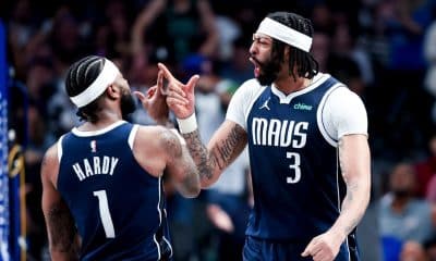 AD clears 'mental hurdle,' keys Mavs' win late