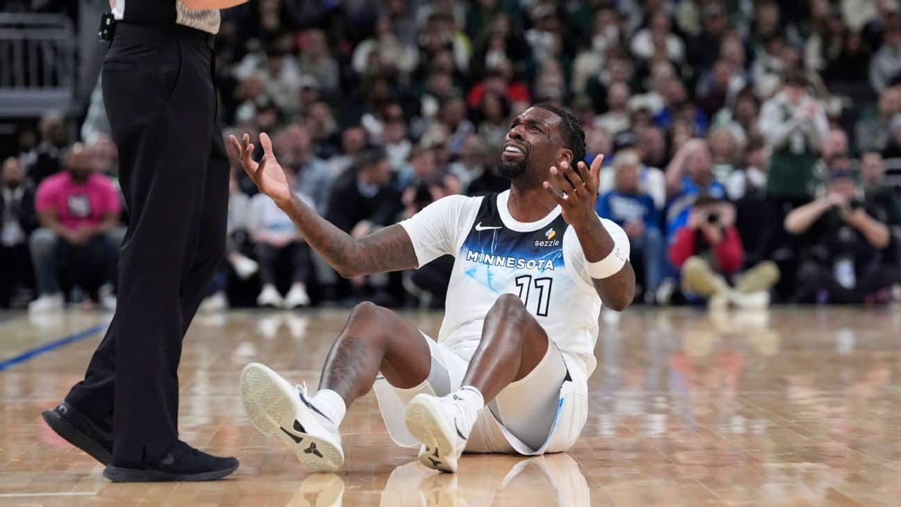 Up 24 in 4th, Wolves crumble, fall to 8th in West