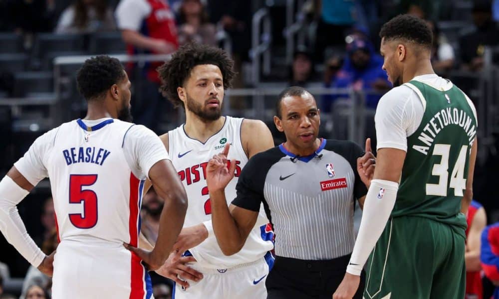 Malik Beasley disagrees with Giannis Antetokounmpo's shimmy after late-game block