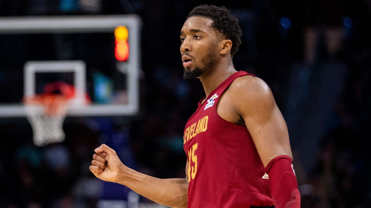 Cavs expect Mitchell (ankle) to return for playoffs