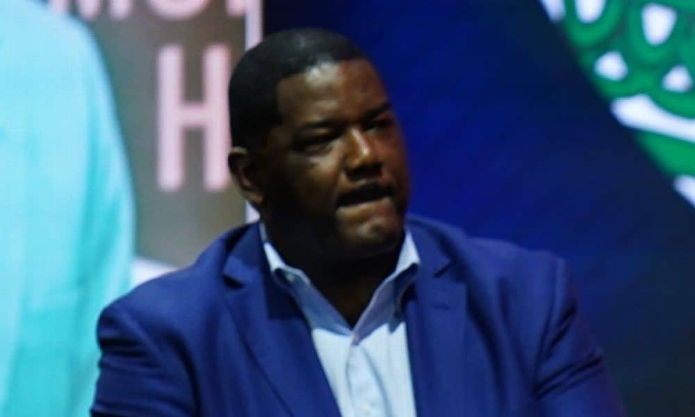 Sources: Dumars near deal to be Pels' president