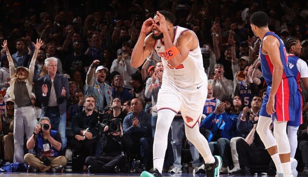 Knicks wrest Game 1 from Pistons with 21-0 run