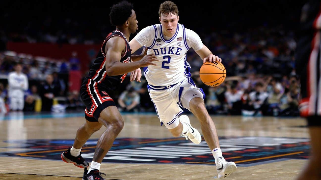 Duke's Flagg confirms he's entering NBA draft