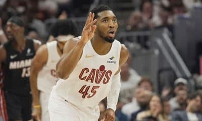 Mitchell seizes moment, carries Cavs to 2-0 lead