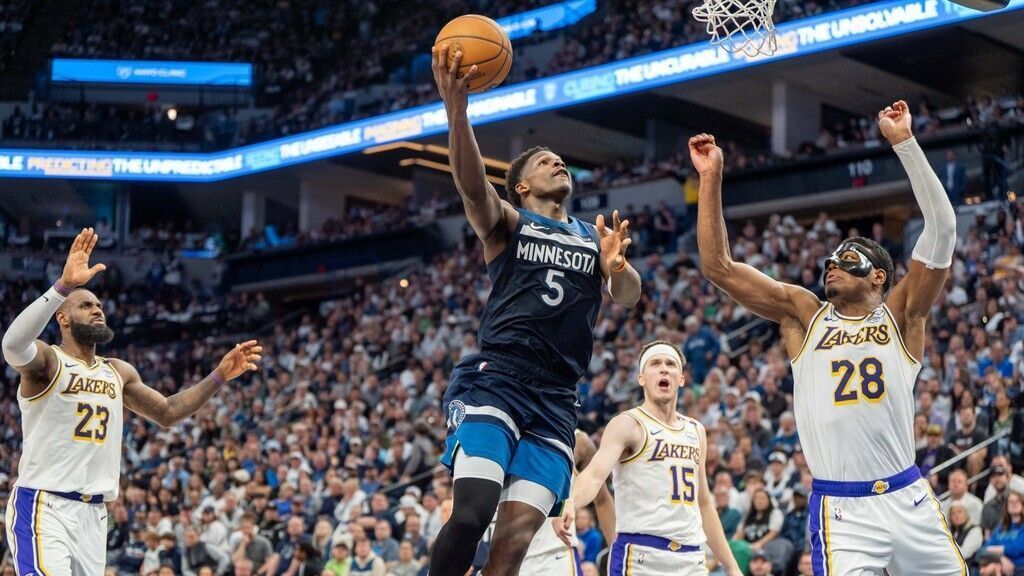 Ant zooms past 'gassed' Lakers to take 3-1 lead