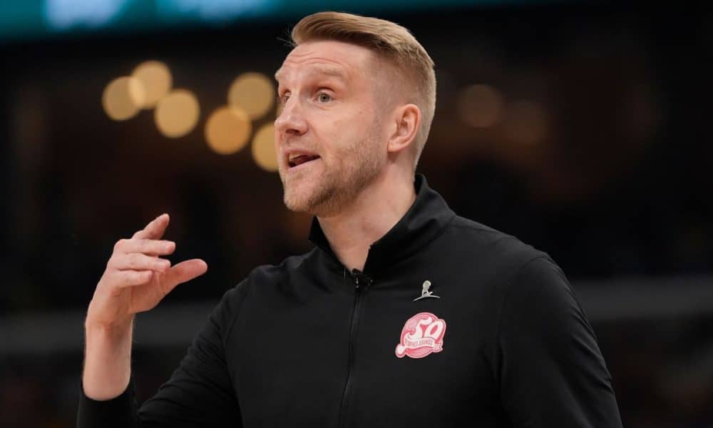 Grizzlies name Iisalo as coach after interim stint