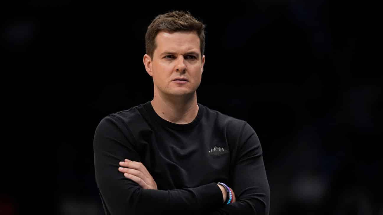 Jazz, coach Hardy agree to extension through '31