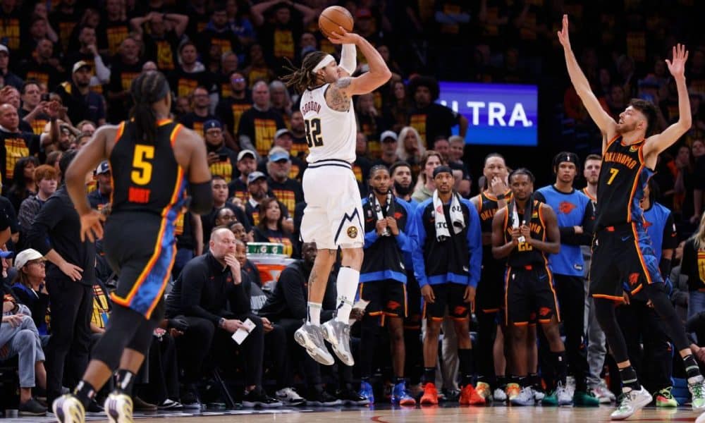 'I knew it wasn't a miss': Gordon's 3 stuns OKC